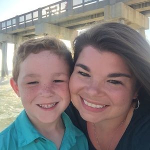 Meet your Posher, Whitney